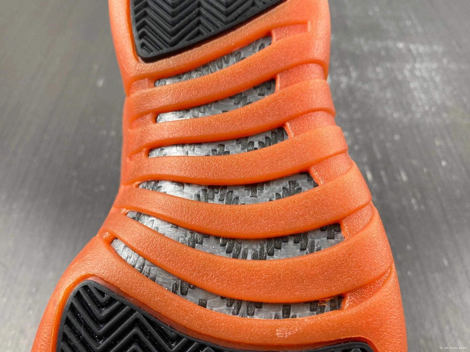 Orange Jordan Air 12 WMNS FD9101-081 Brilliant 0216